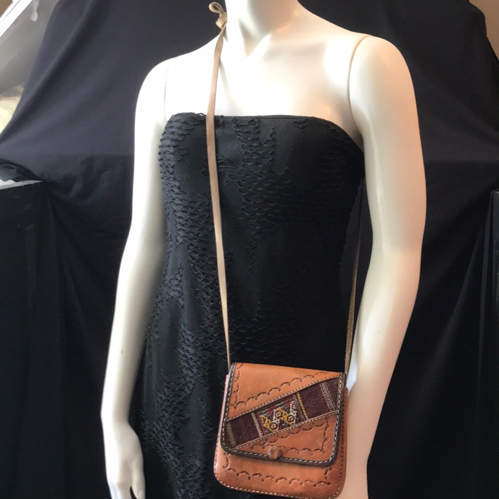 HP! Vintage Leather Crossbody Purse
